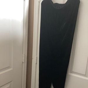 FINAL MARKDOWN ESSENTIAL Elements Stretch Velvet Slacks (XL)
